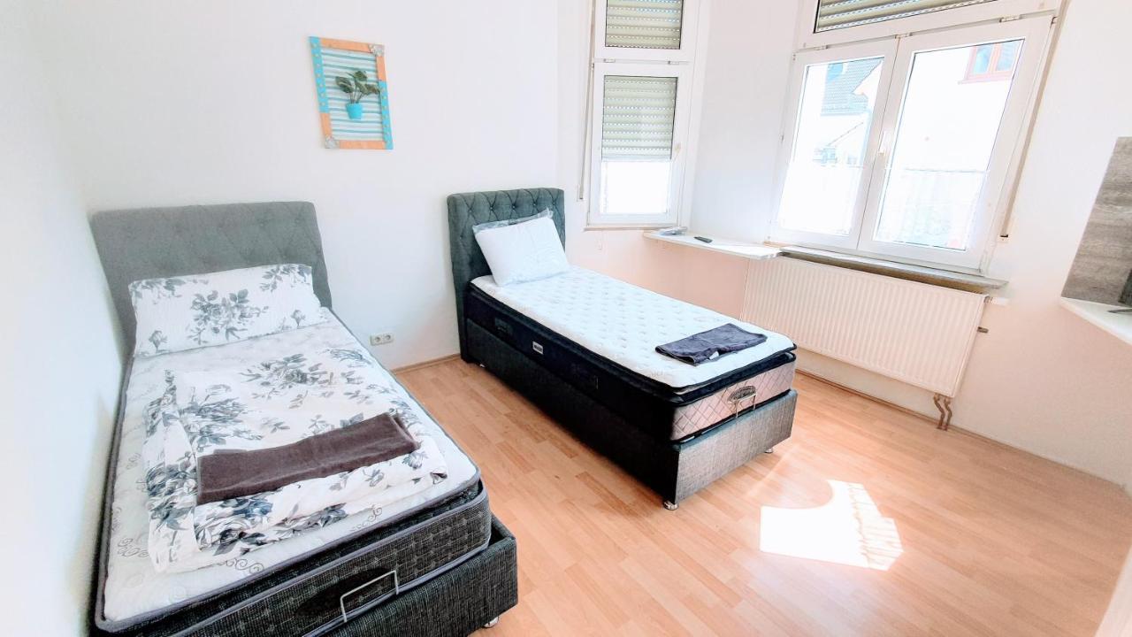 Fmi 9 Accommodation Raunheim Extérieur photo