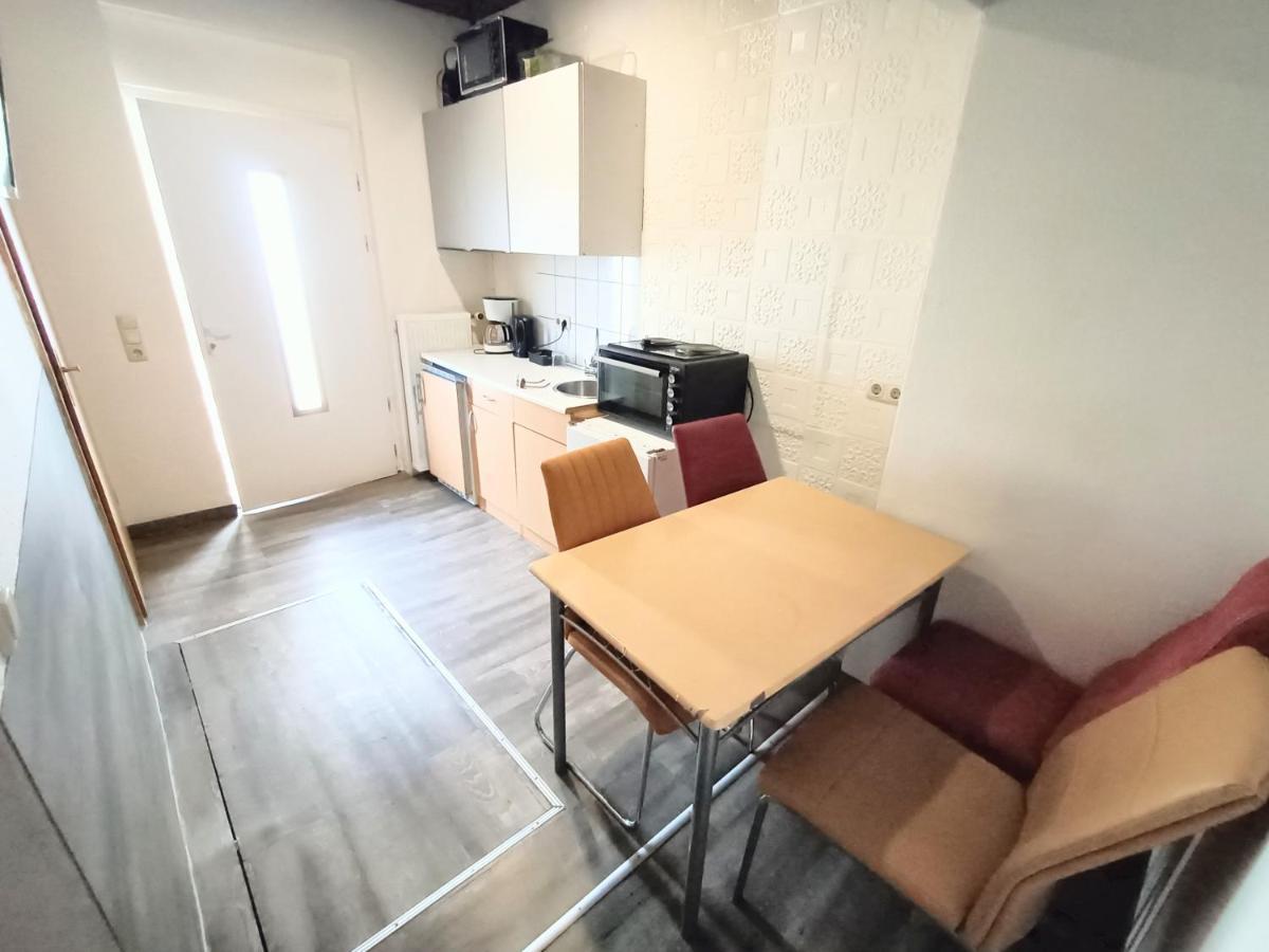 Fmi 9 Accommodation Raunheim Extérieur photo
