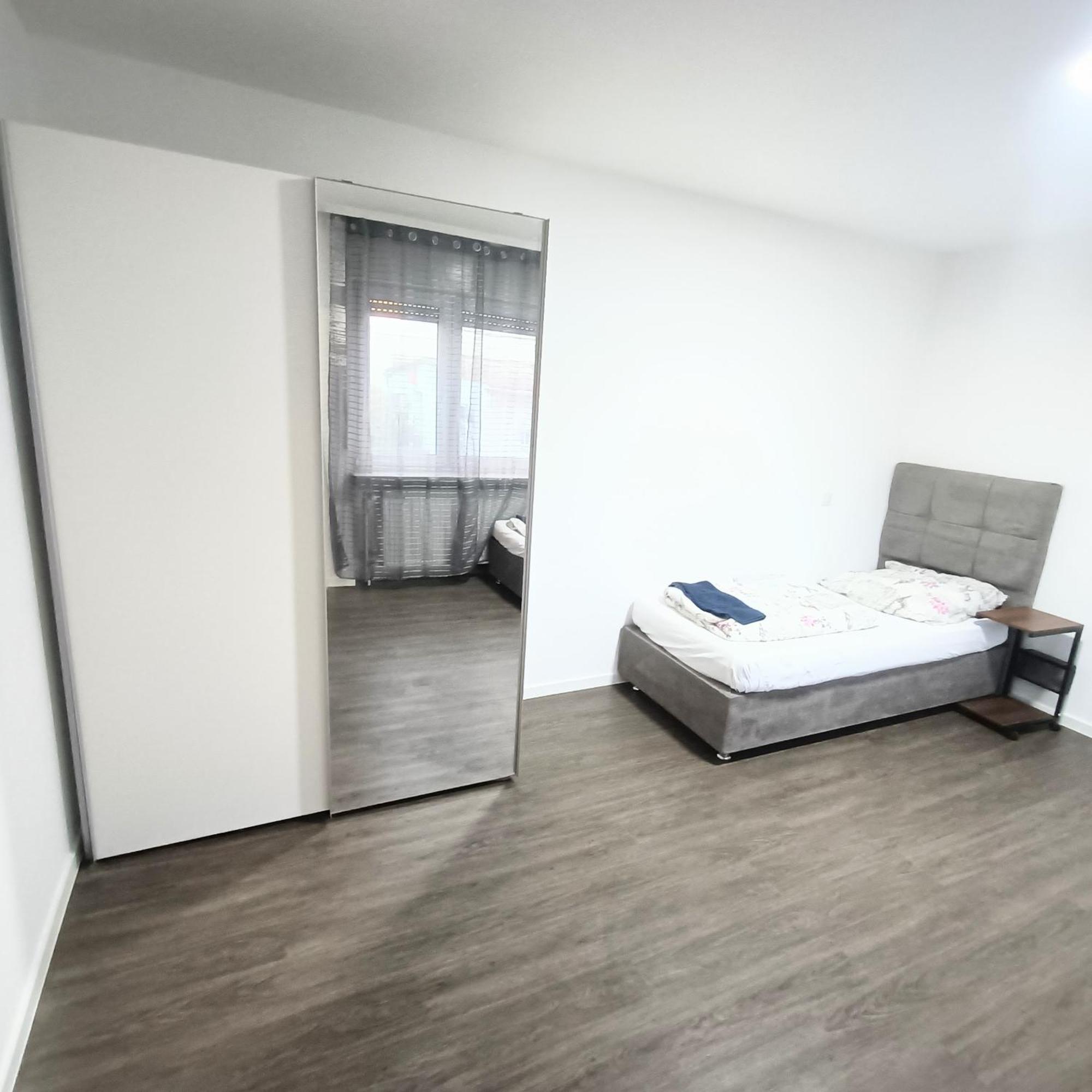 Fmi 9 Accommodation Raunheim Extérieur photo