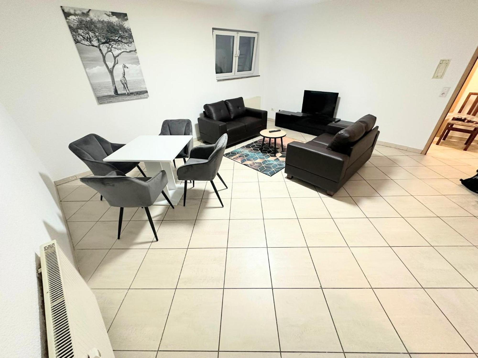 Fmi 9 Accommodation Raunheim Chambre photo